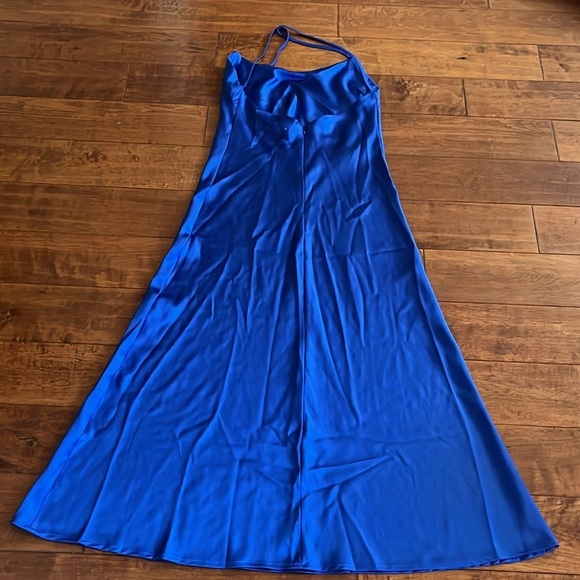 2bella Blue Dress Midi sleeveless New Without Tag - Picture 6 of 9